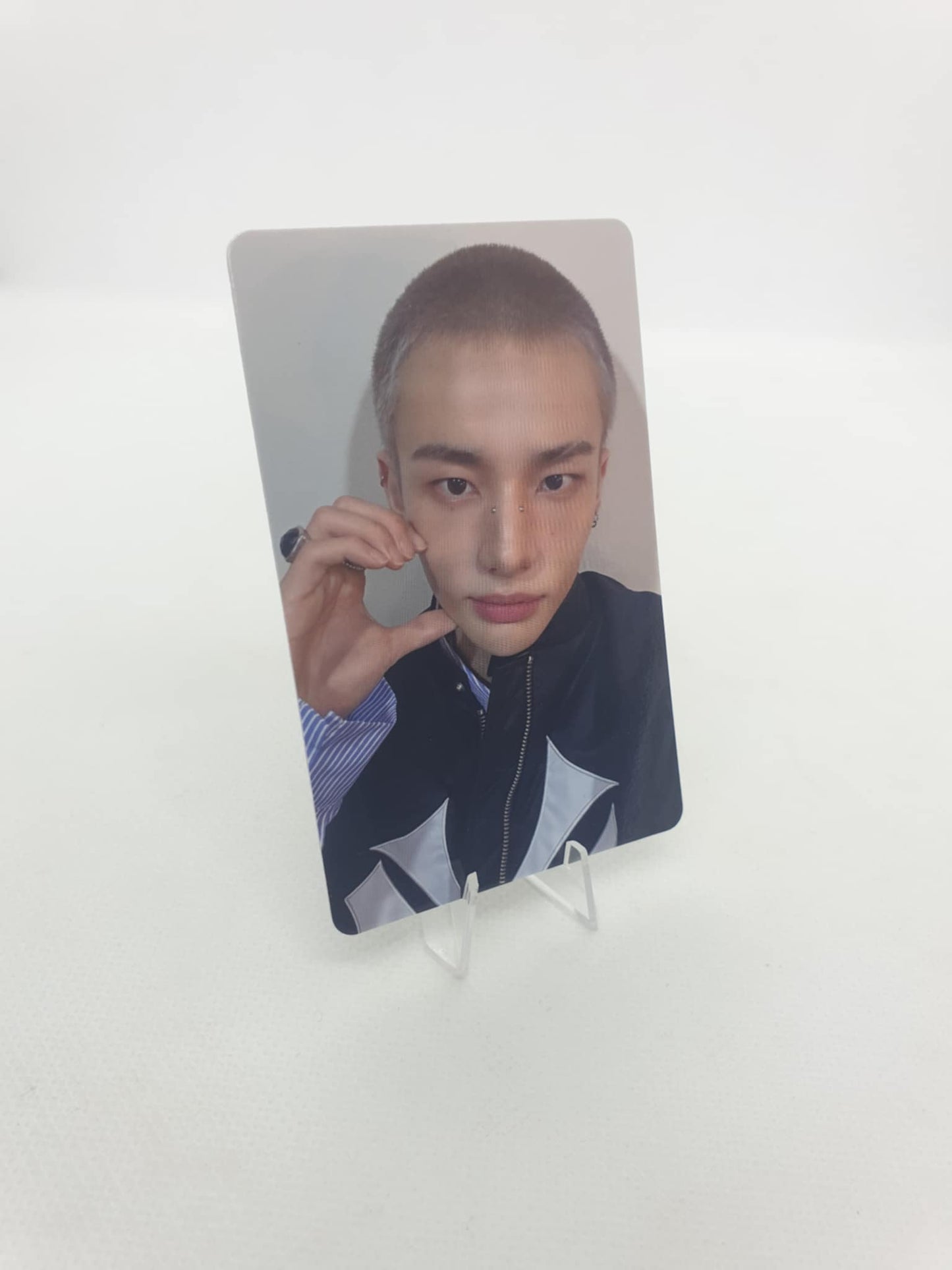 STRAY KIDS Hyunjin - SKZOO EVIL T-SHIRT "DOMINATE JAPAN" POB PHOTOCARD