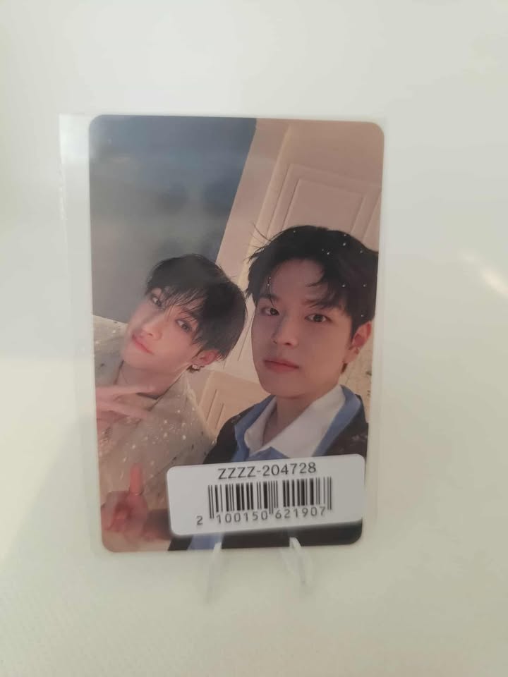 Stray Kids – JAPAN 3rd Mini Album Hollow – STAY FC POB Official Unit Photocard