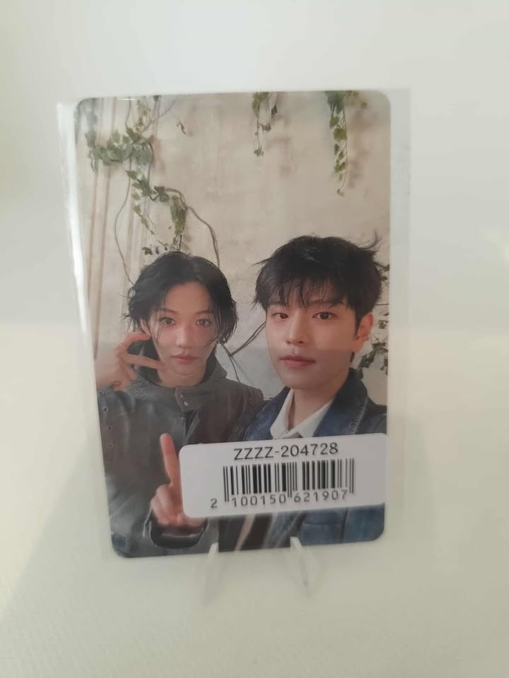 Stray Kids – JAPAN 3rd Mini Album Hollow – STAY FC POB Official Unit Photocard