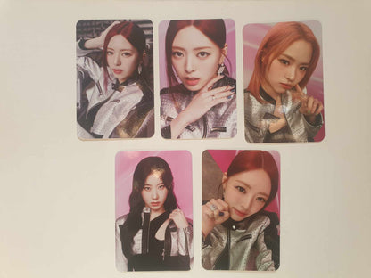 ITZY - BORN TO BE PHOTOCARDS