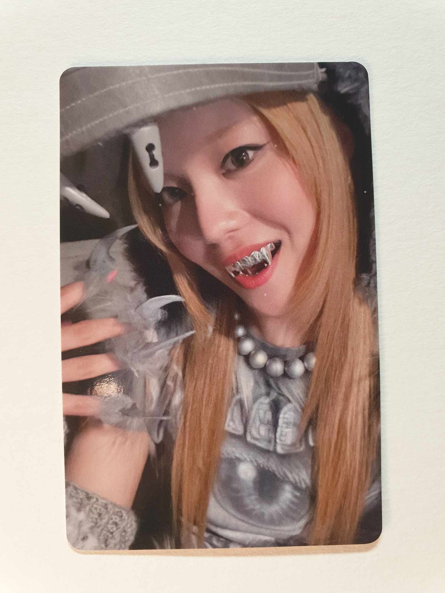 XG - WOKE UP JAPAN PHOTOCARDS POB