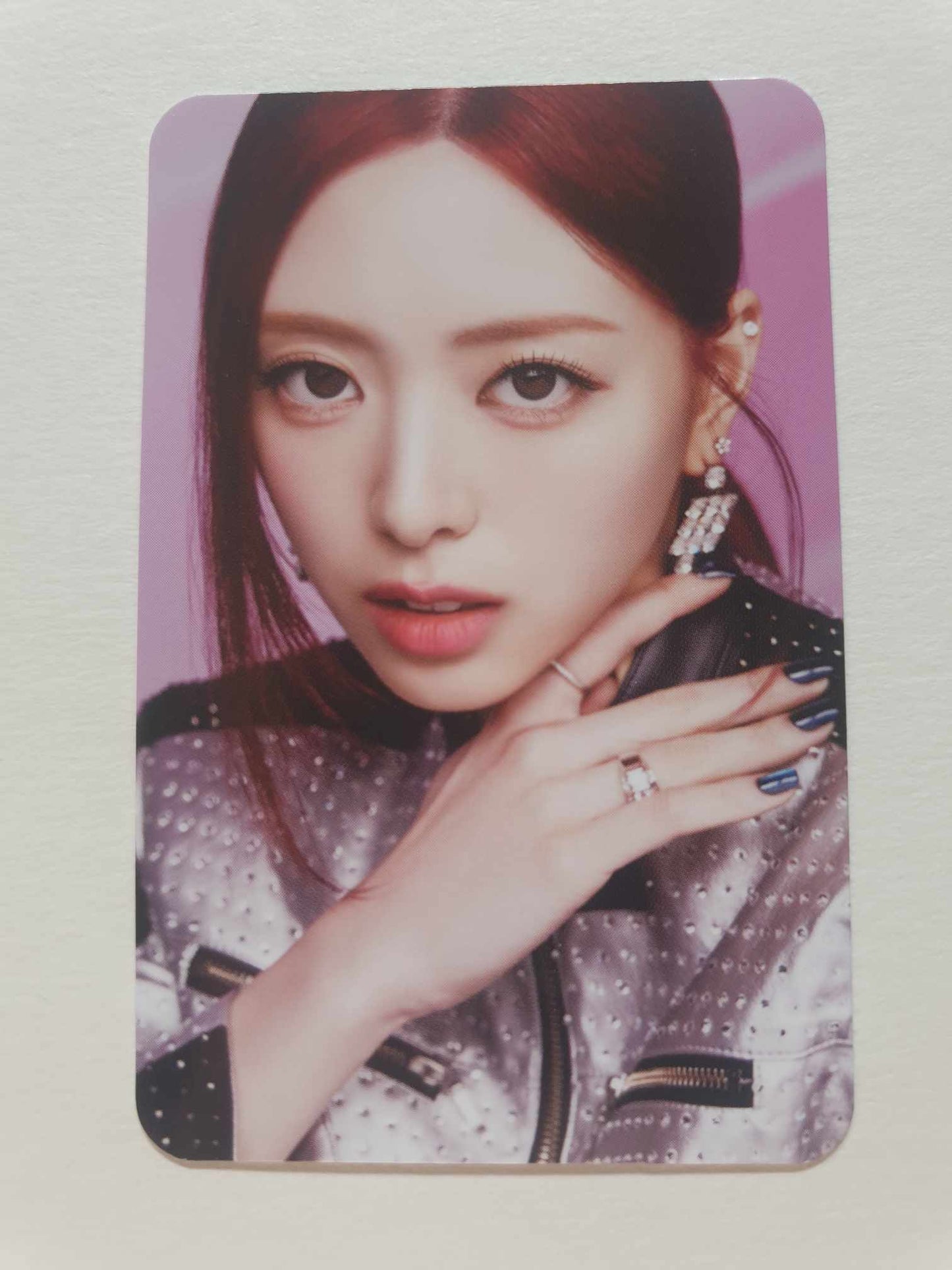 ITZY - BORN TO BE PHOTOCARDS