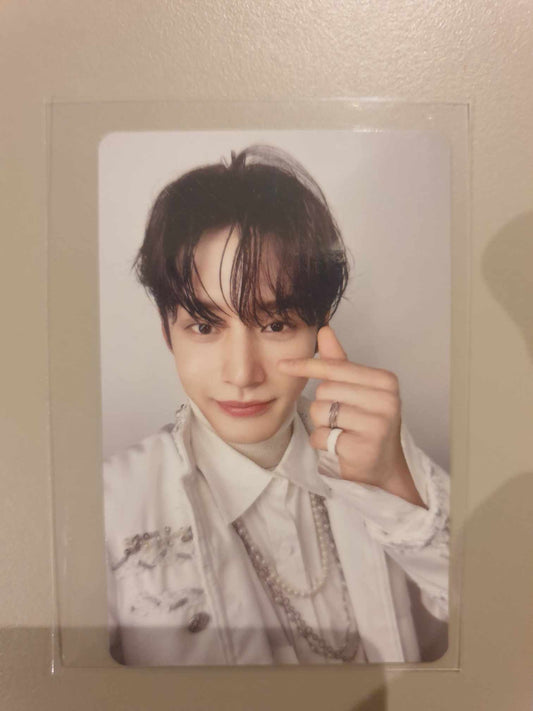 ZEROBASEONE JIWOONG - MELTING POINT FAIRYTALE VER. PHOTOCARD