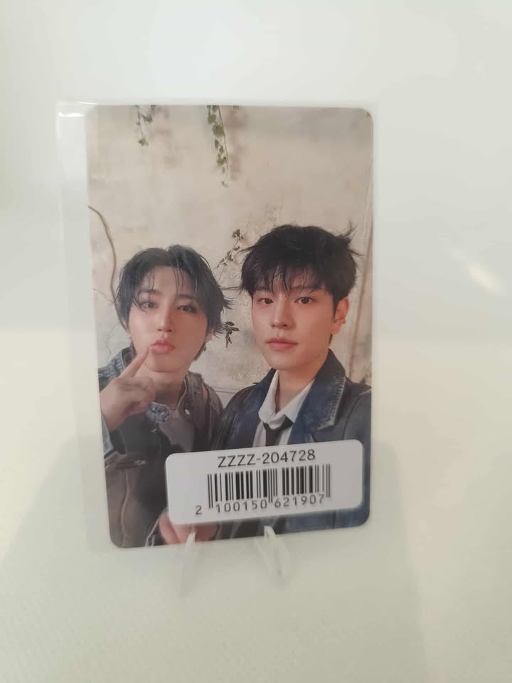 Stray Kids – JAPAN 3rd Mini Album Hollow – STAY FC POB Official Unit Photocard
