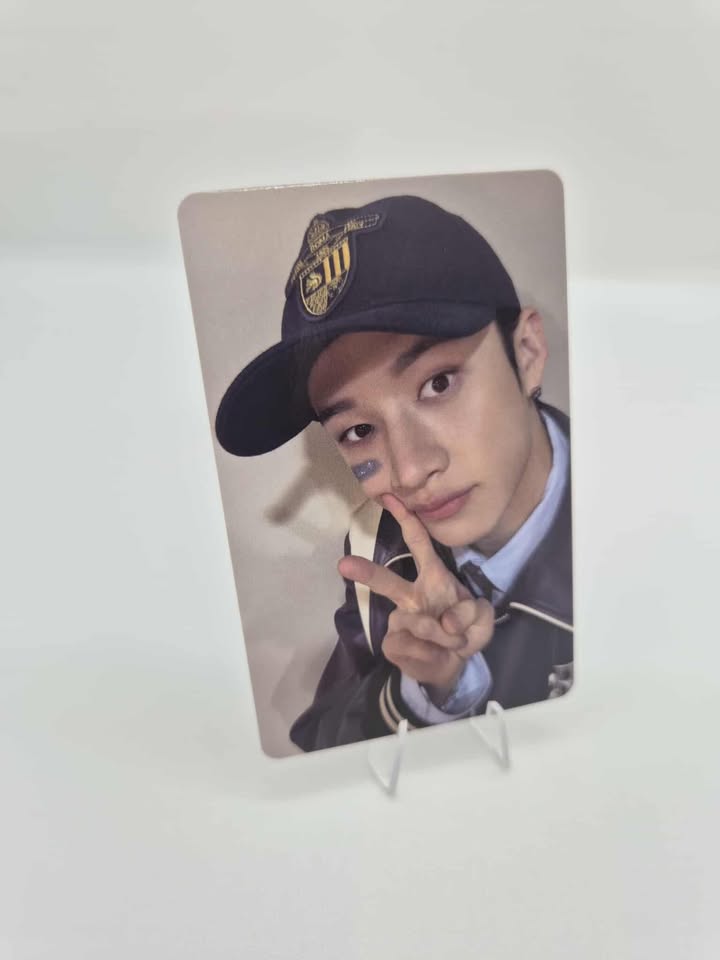 STRAY KIDS BANGCHAN - SKZOO EVIL T-SHIRT "DOMINATE JAPAN" POB PHOTOCARD