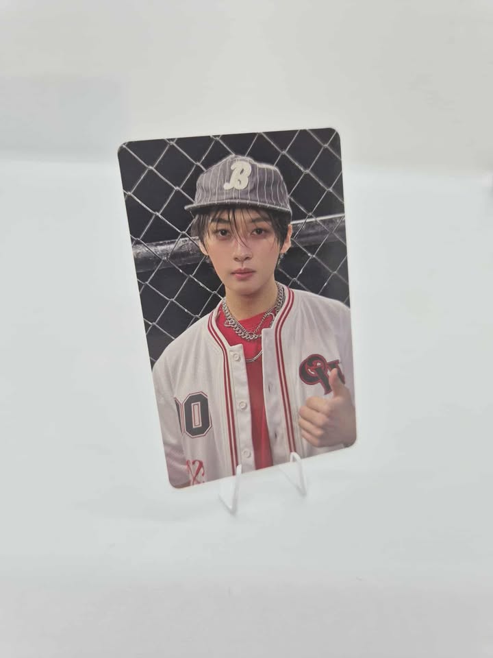 STRAY KIDS - KARMA HMV LUCKY DRAW B POB (JAPAN)