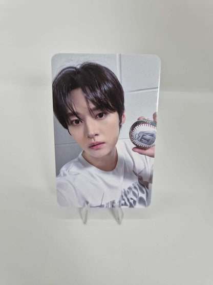 Stray Kids Lee Know - Karma POB