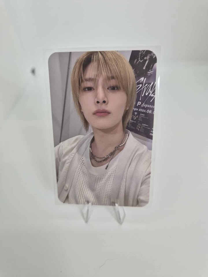 STRAY KIDS -  PHOTOCARDS  BENEFIT RENEWAL FANCLUB JAPAN