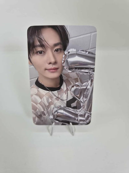 Stray Kids Lee Know - Karma POB