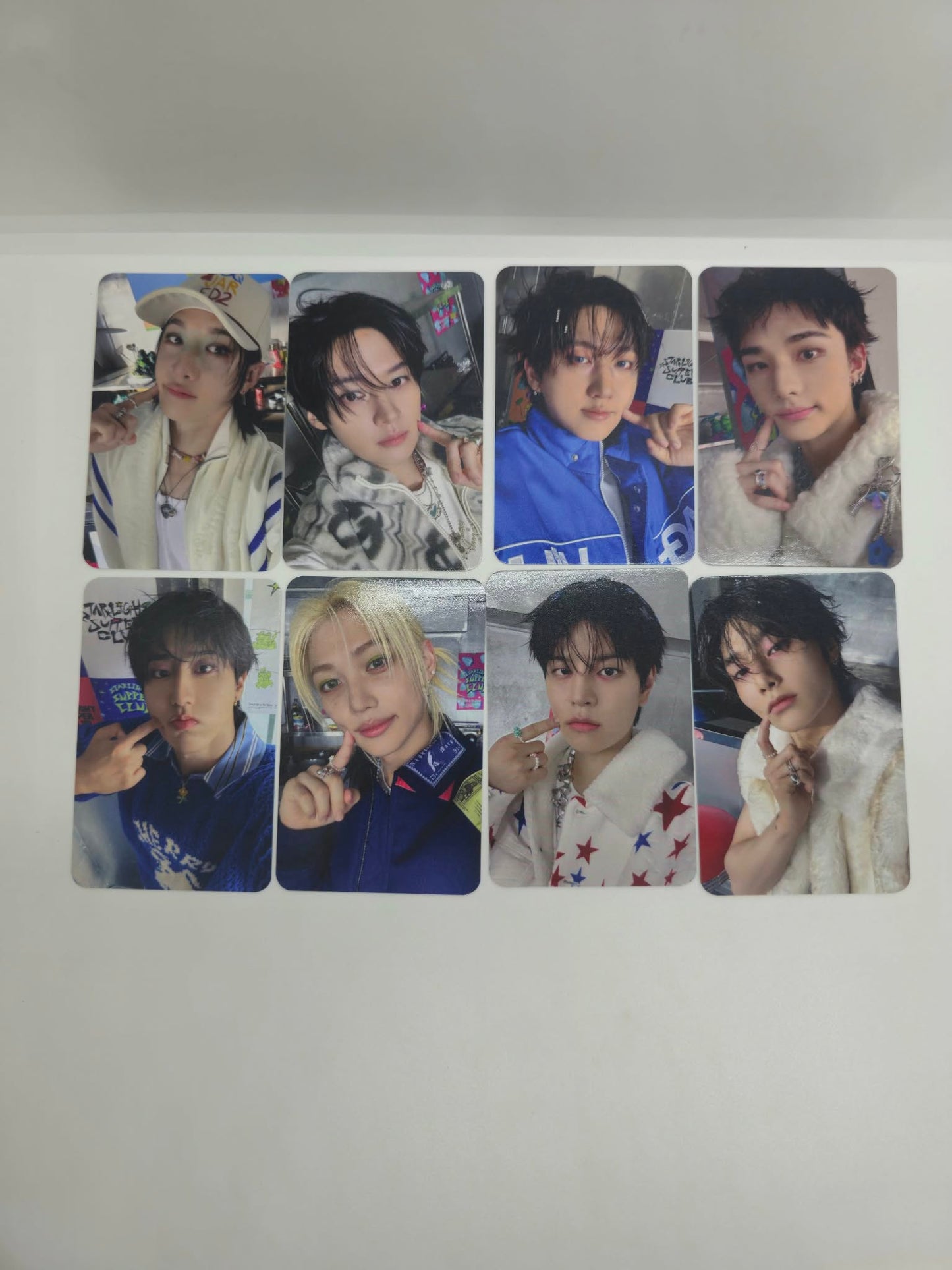 Stray Kids – 2026 Season’s Greetings Soundwave POB (Straight Supper Club)