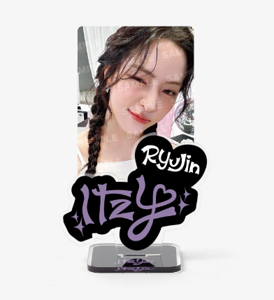 ITZY - JYP JAPAN POPUP STORE 2024 (member version)