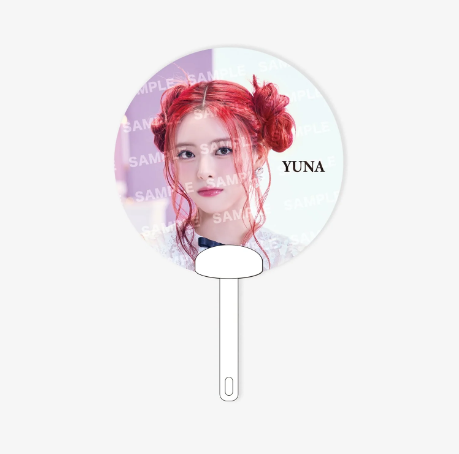 ITZY - JYP JAPAN POPUP STORE 2024 (member version)