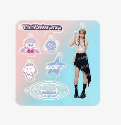 NiziU POPUP STORE ｰ NiziUniverse - JAPAN OFFICIAL MD MEMBER
