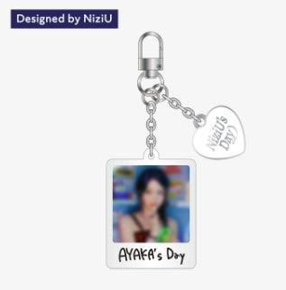 NiziU JAPAN SEASON'S GREETINGS 2025 "NiziU’s Day" OFFICIAL MD (MEMBER VER.)