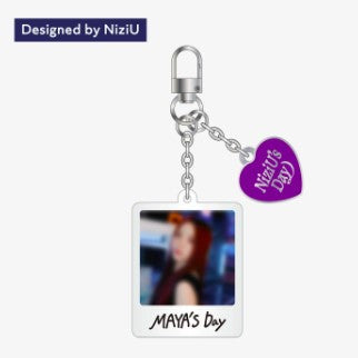 NiziU JAPAN SEASON'S GREETINGS 2025 "NiziU’s Day" OFFICIAL MD (MEMBER VER.)