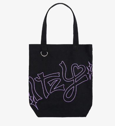 ITZY - JYP JAPAN POPUP STORE 2024