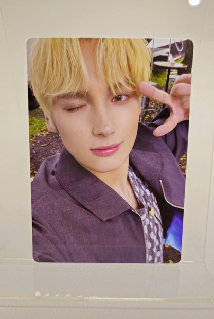 TXT - LIGHTSTICK VER 2 MOA BONG PHOTOCARD OFFICIAL