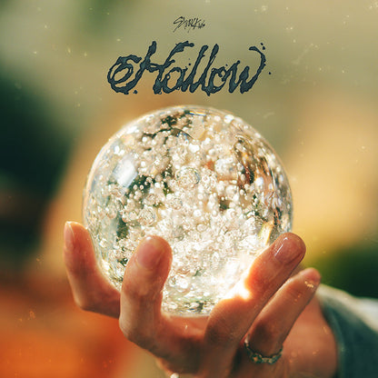 Stray Kids JAPAN - Hollow (3rd Mini Album) Regular Edition