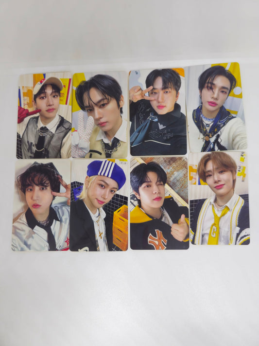 Stray Kids - TOY WORLD Blu-ray POB Photocard