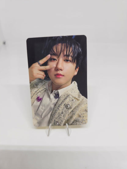 Stray Kids-  TOY WORLD Blu-ray POB Photocard